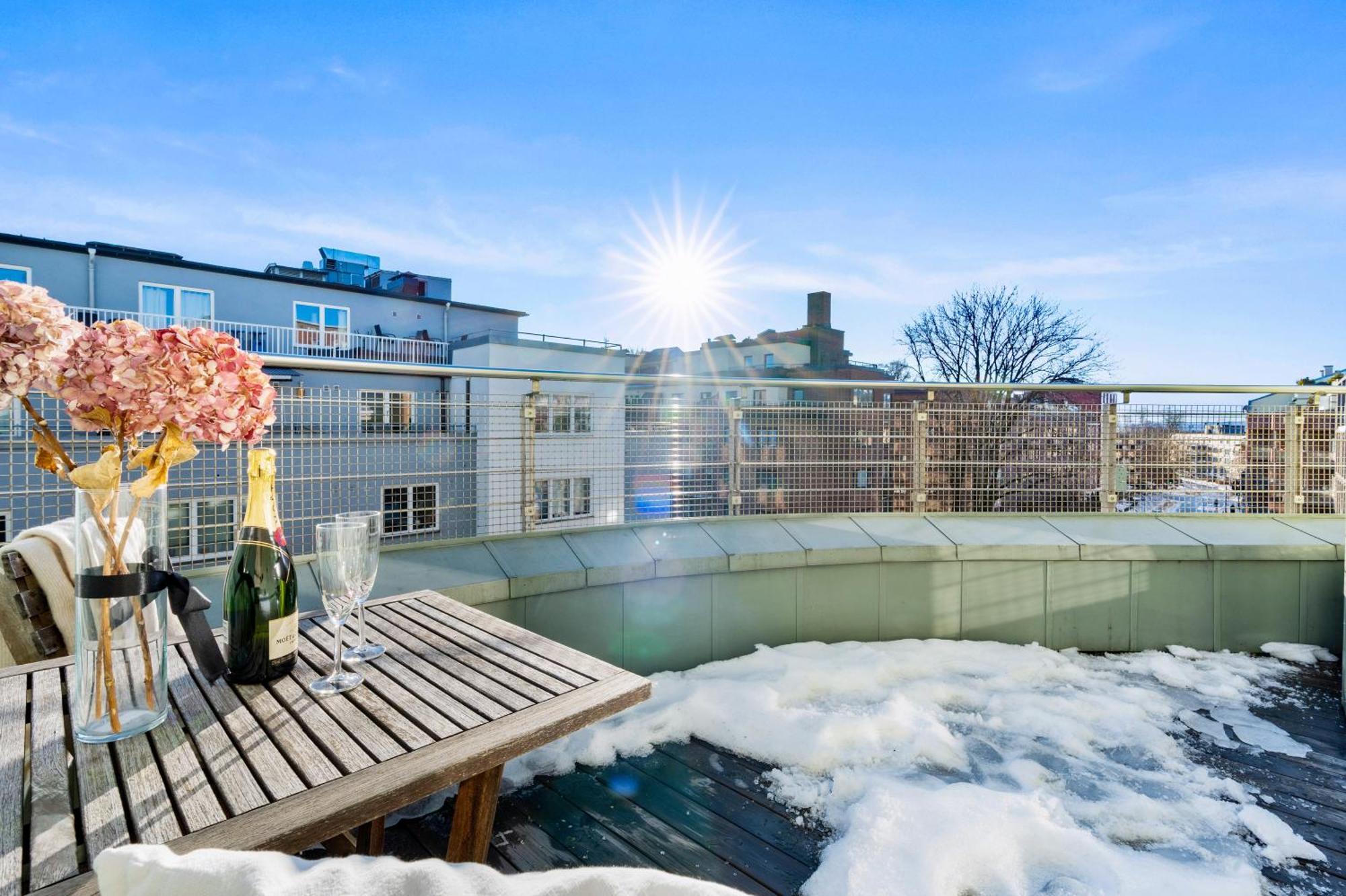 Top Floor With Balcony - Super Central - 5 Pax Oslo Extérieur photo