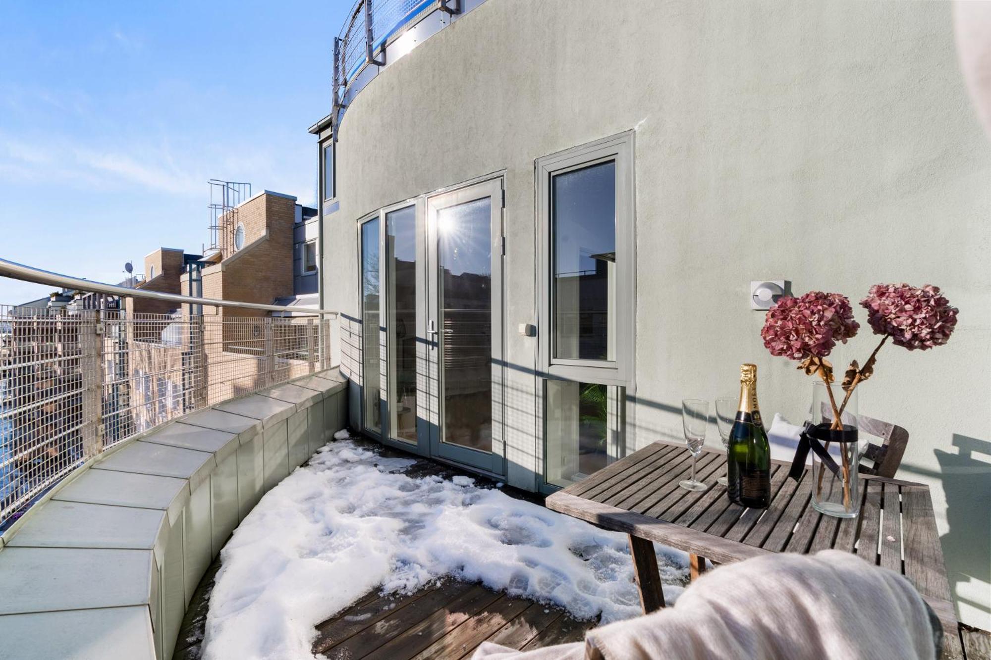 Top Floor With Balcony - Super Central - 5 Pax Oslo Extérieur photo